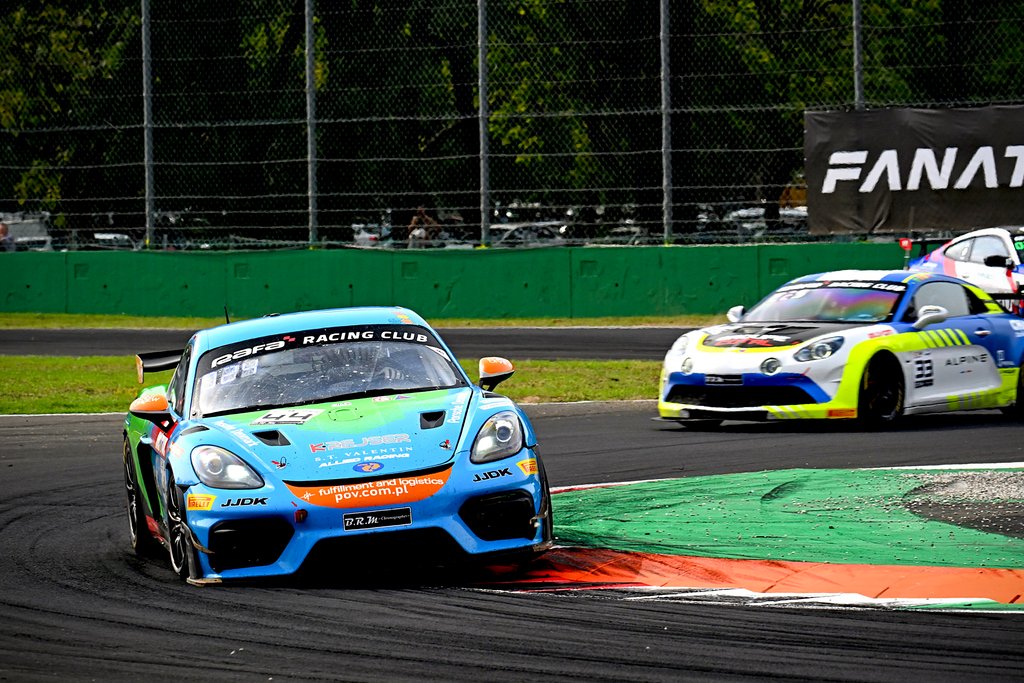 Oskar Kristensen sikrede mesterskabspoint på Monza
(Foto: SRO Motorsports Group)